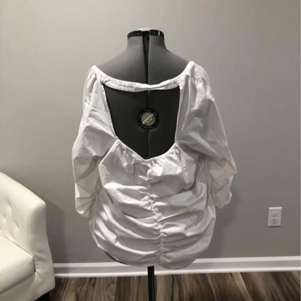 2X 24W blouse peek thru back Ashley Stewart Open Back Buttons Up The Front